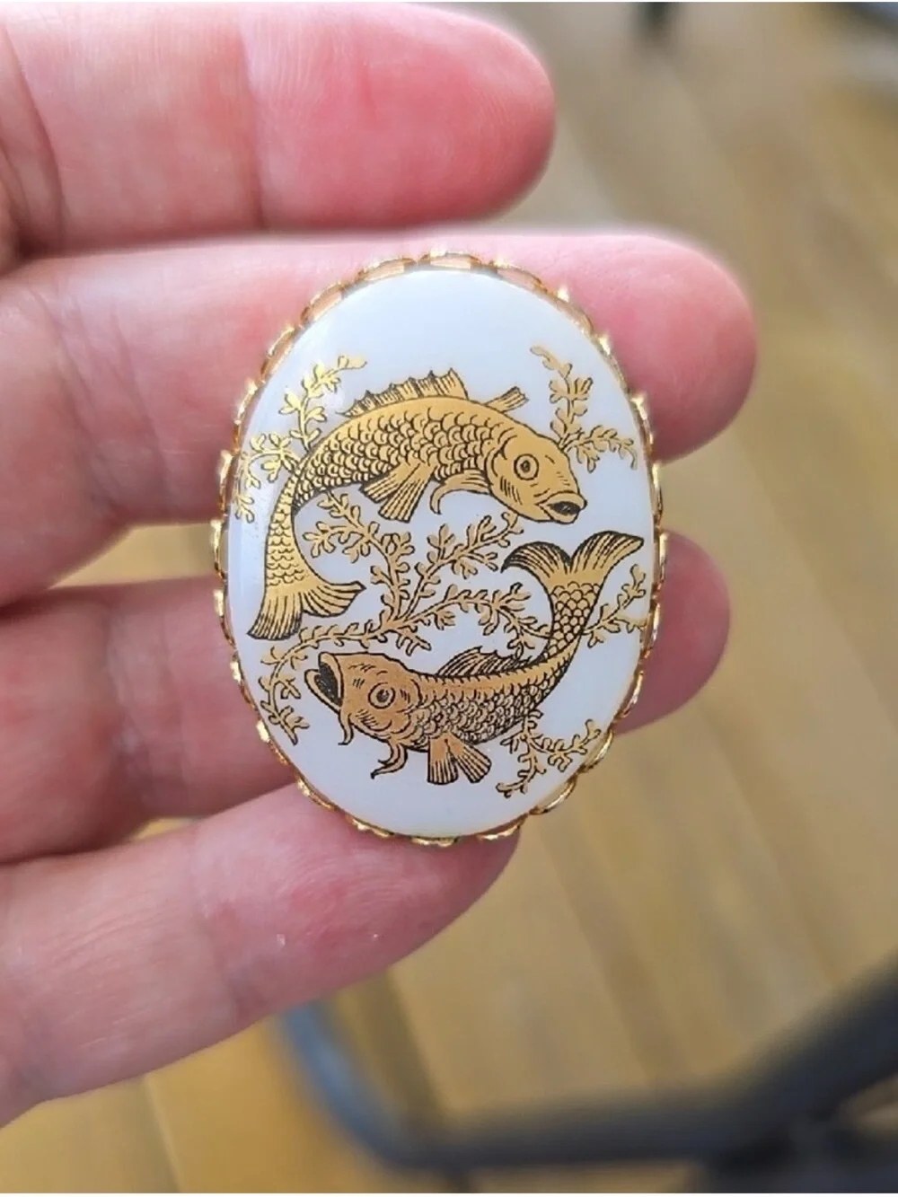 Gold & White Koi Fish Decorative Pin - Unbranded